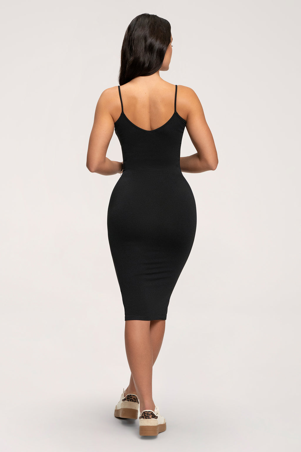 Shaping dress black
