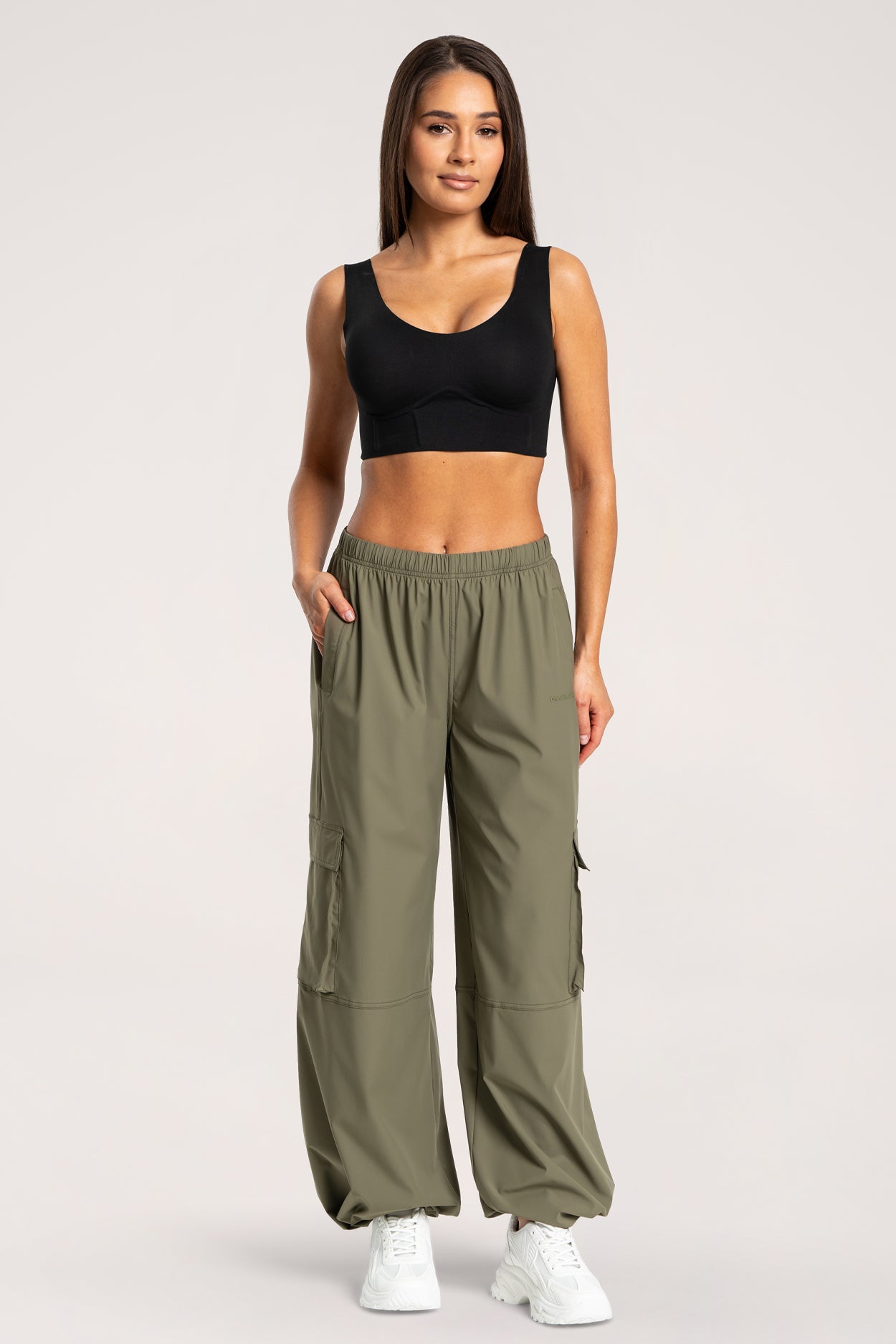 UN1FORM cargo Pants khaki