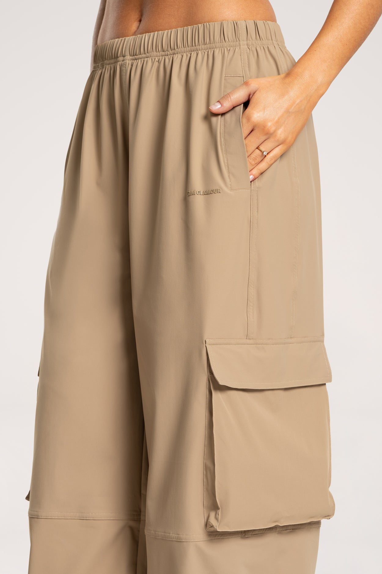 UN1FORM cargo Pants sahara