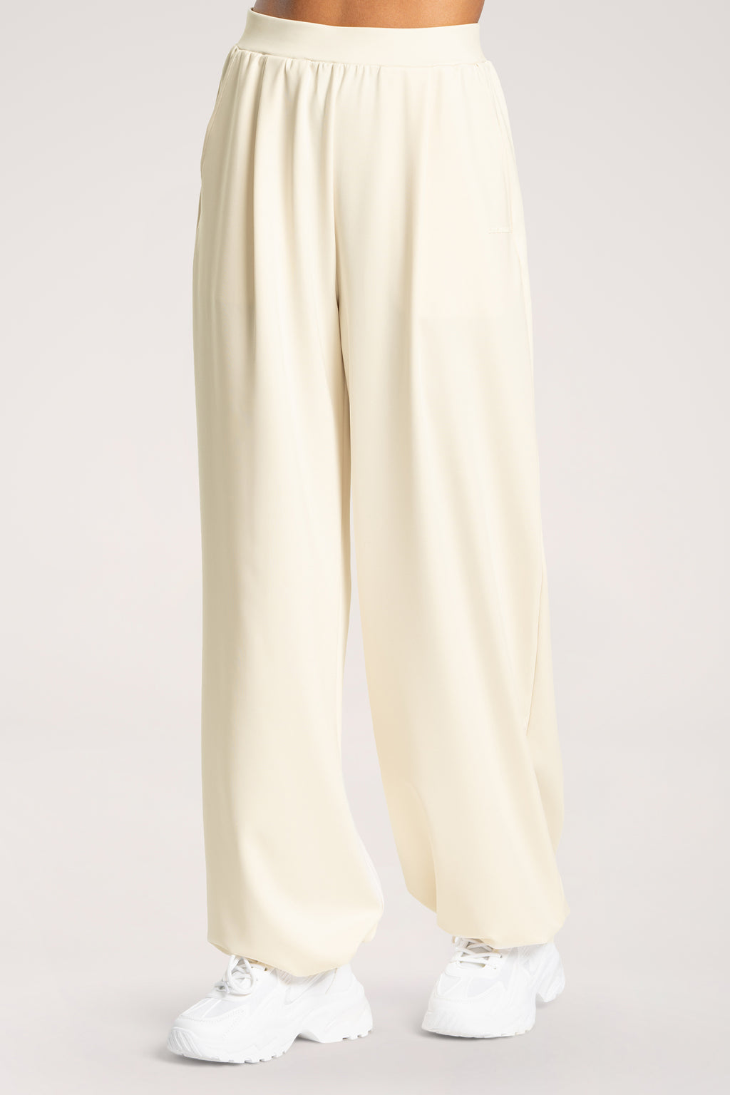 UN1FORM wide Pants cream