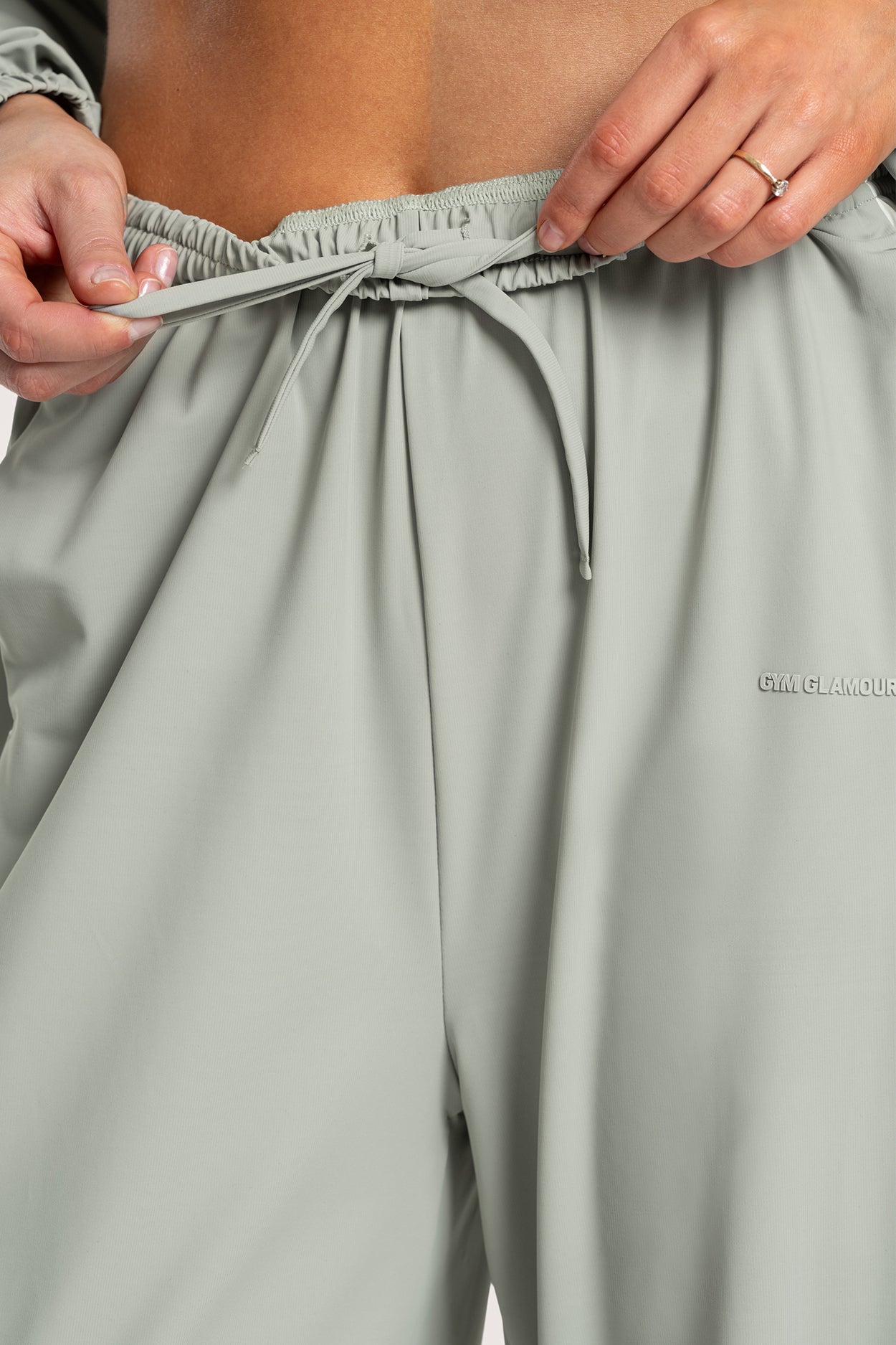 UN1FORM Slick Pants olive grey