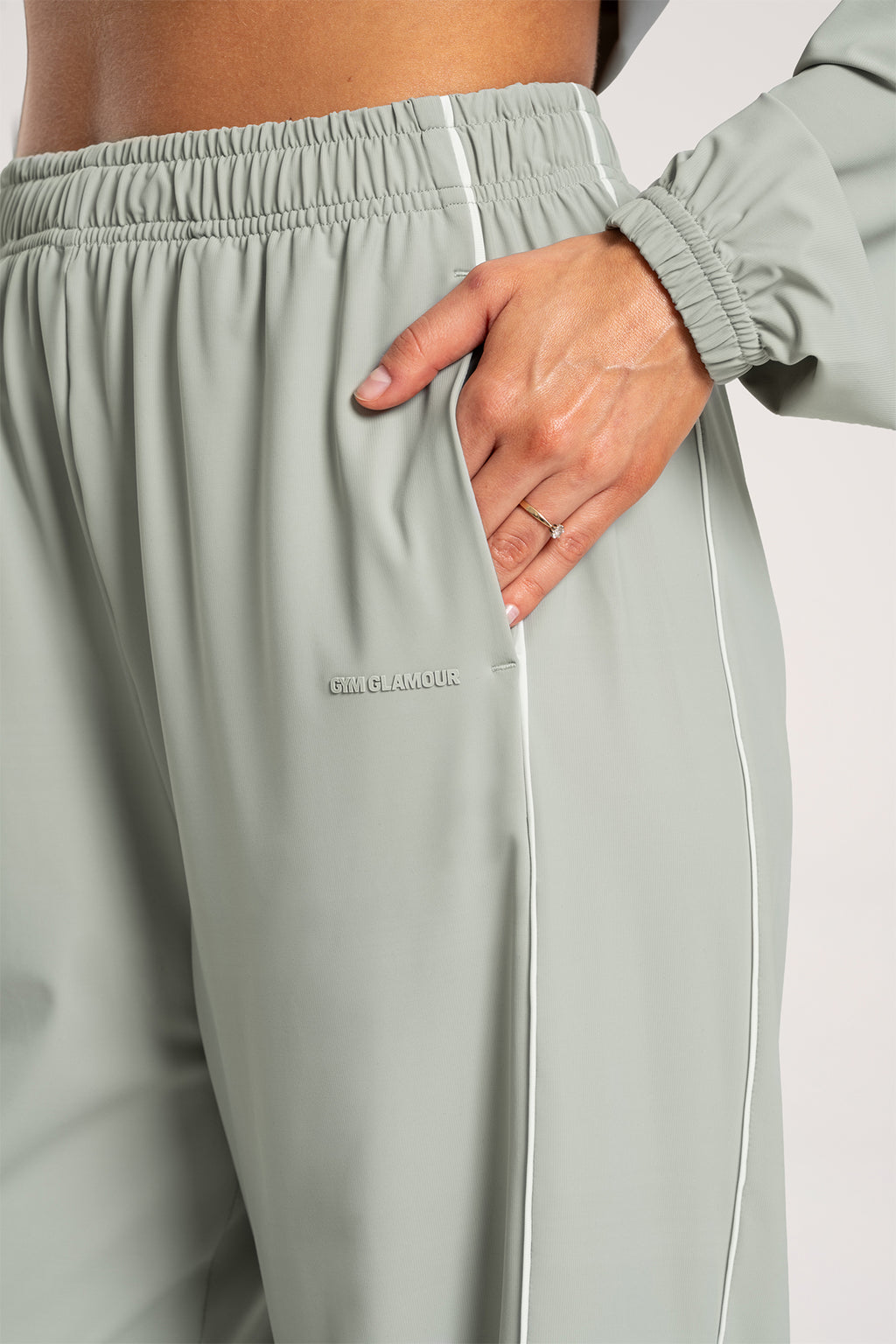 UN1FORM Slick Pants olive grey