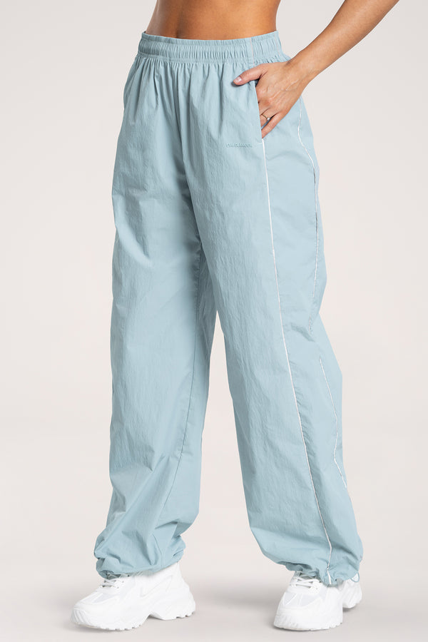 UN1FORM Nylon Pants blue sky