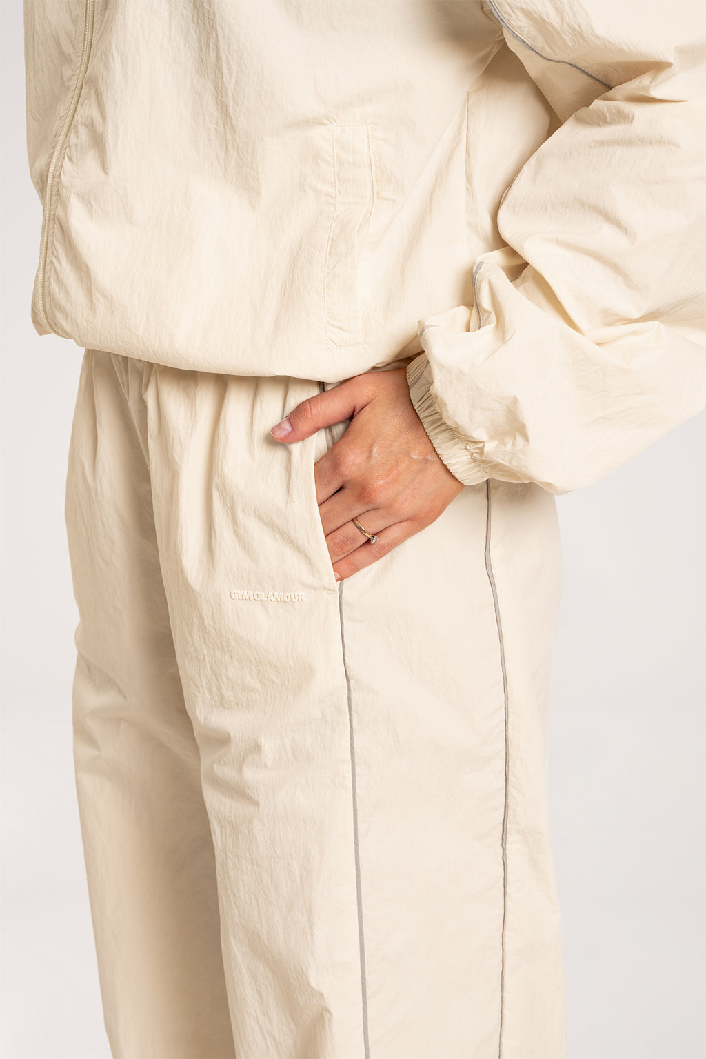 UN1FORM Nylon Pants vanilla