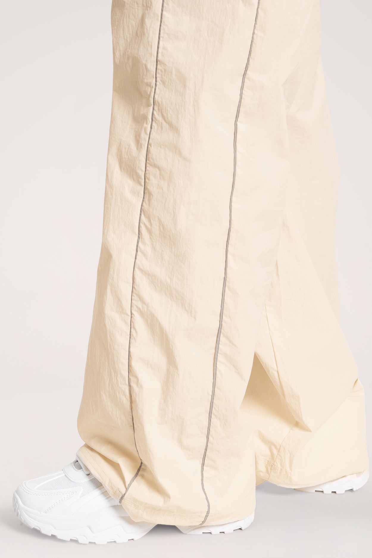 UN1FORM Nylon Pants vanilla
