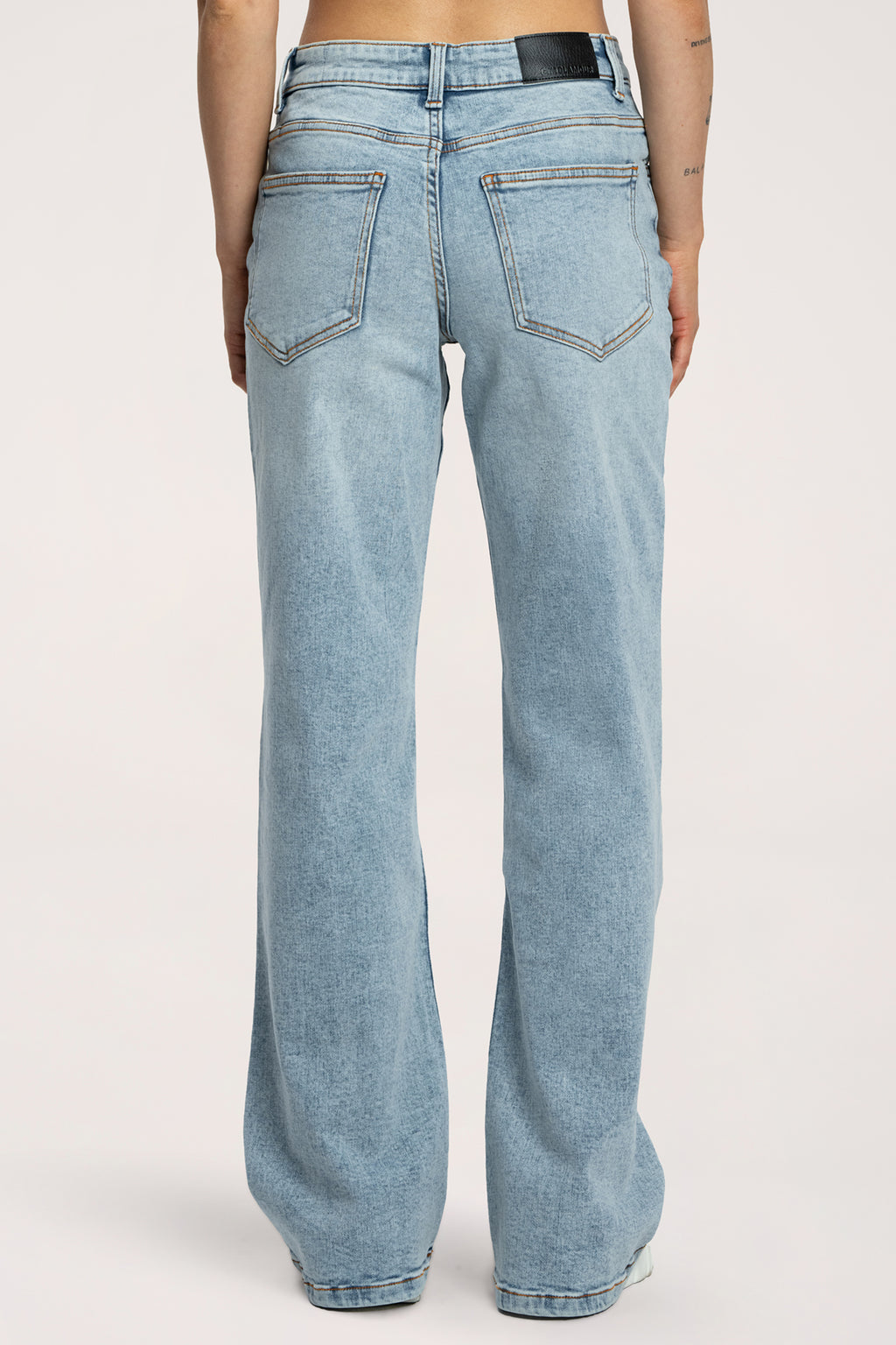 Wide low-waist jeans light blue