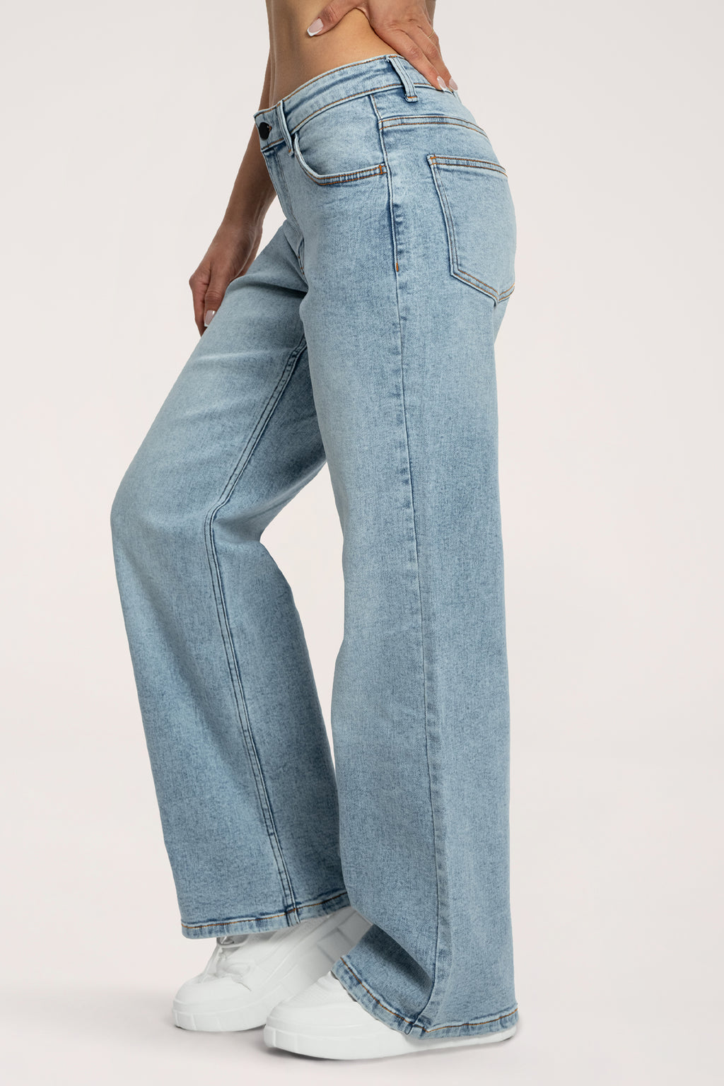 Low waist wide jeans light blue long