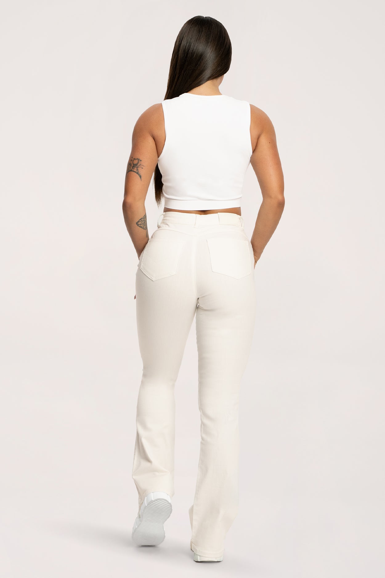 Perfect slim flare jeans off white