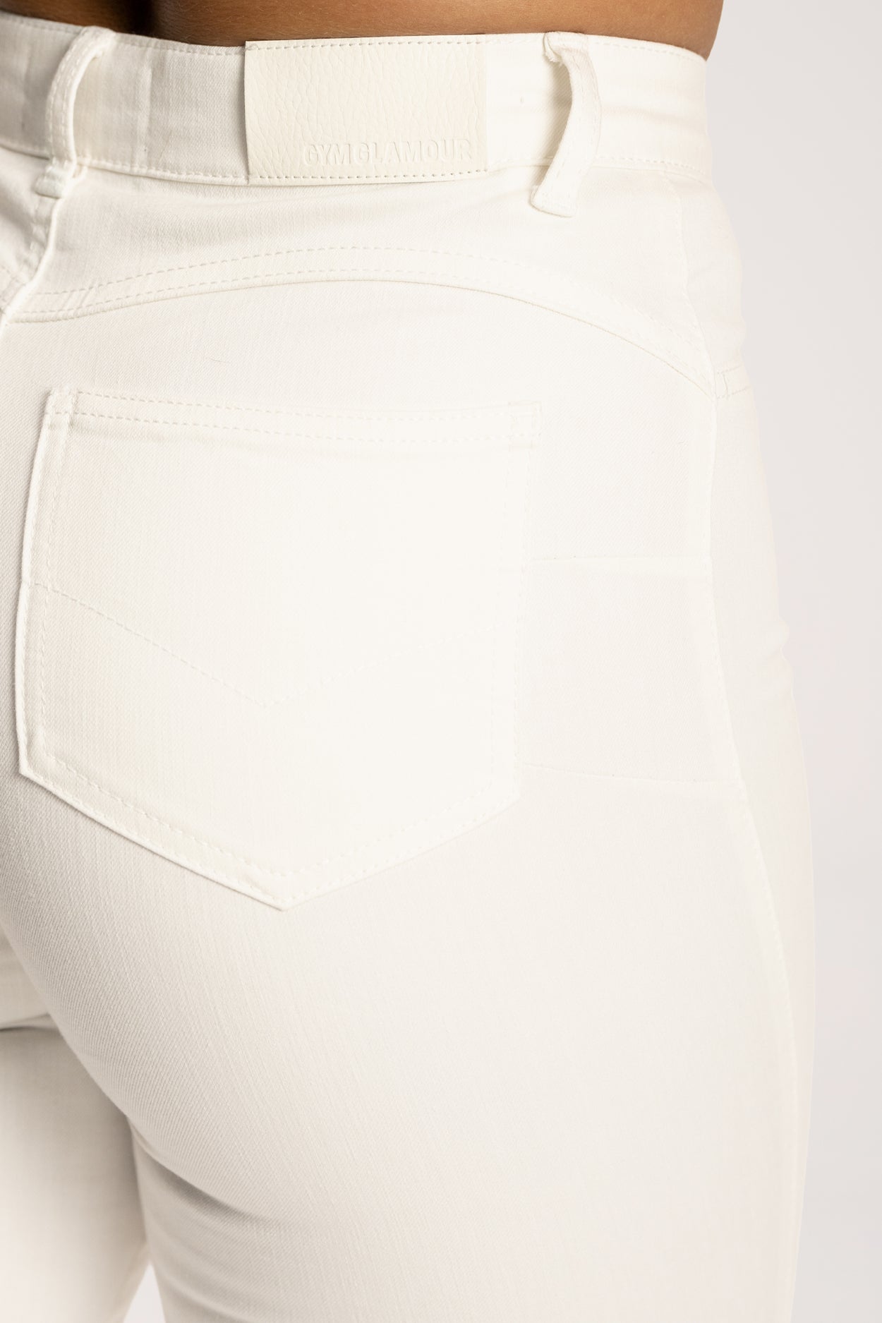 Perfect slim flare jeans off white