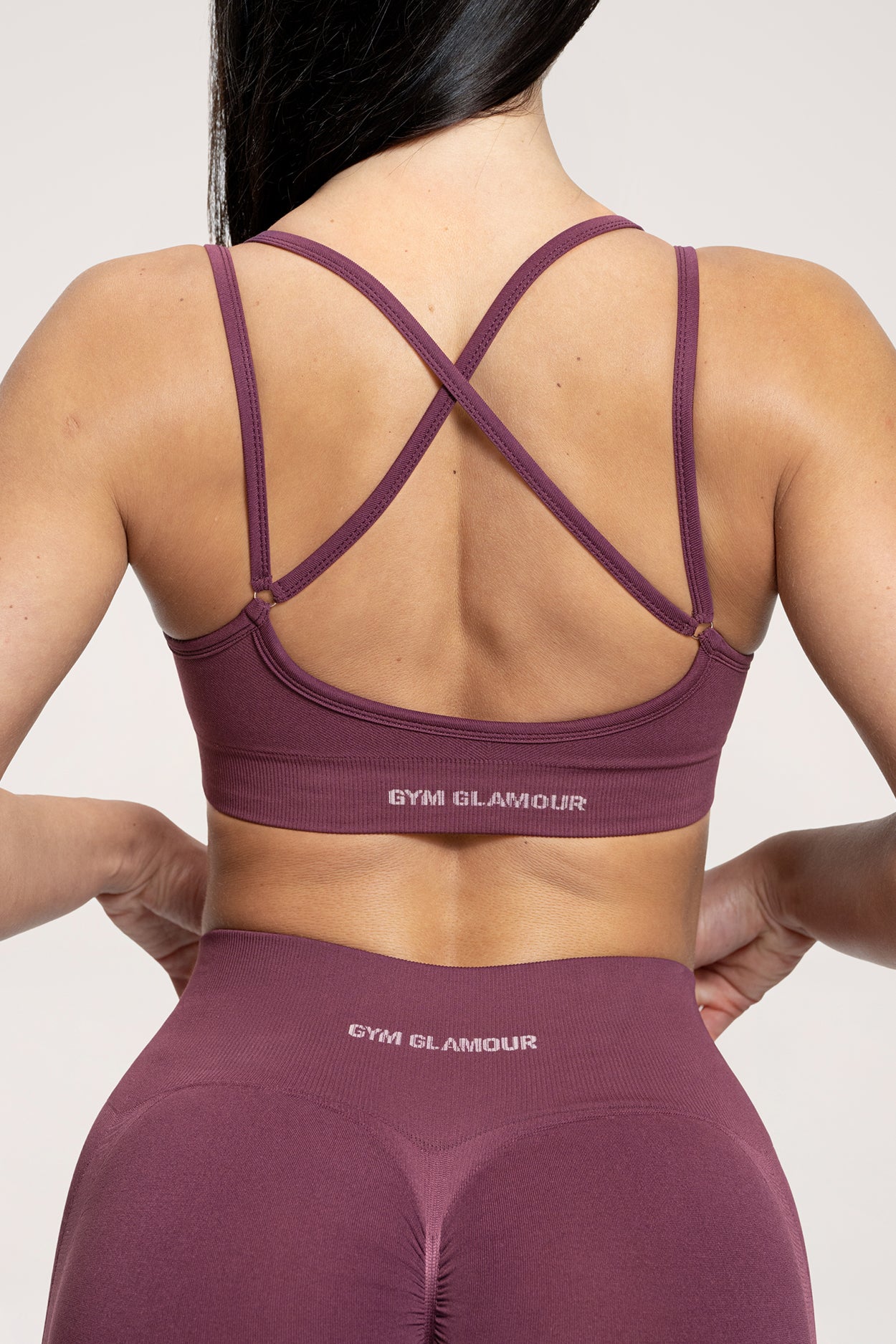 Fake BBL sports bra maroon