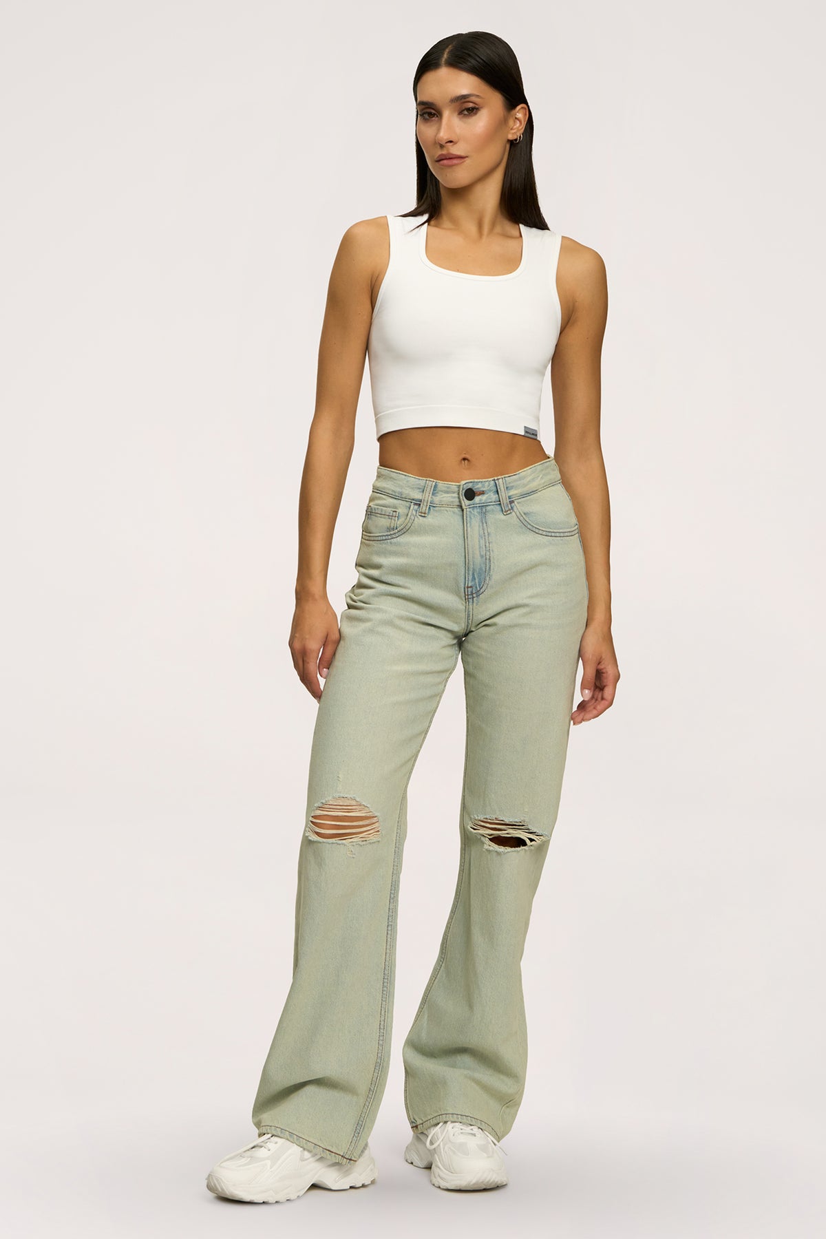 Wide relaxed jeans light green