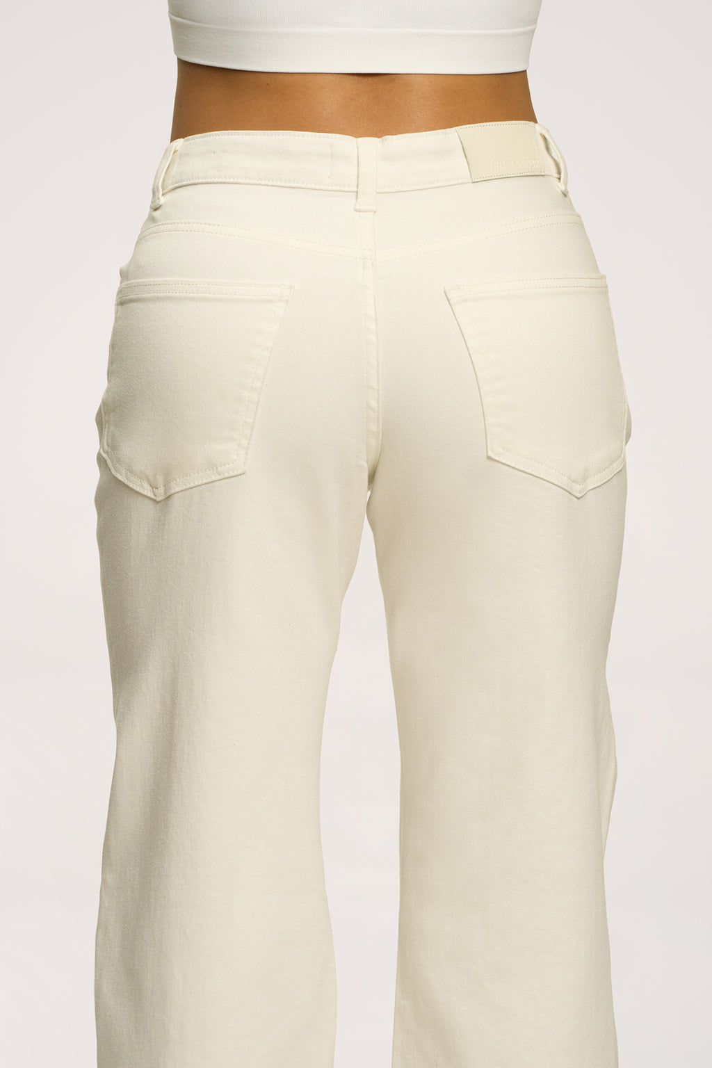 Wide low-waist jeans off white