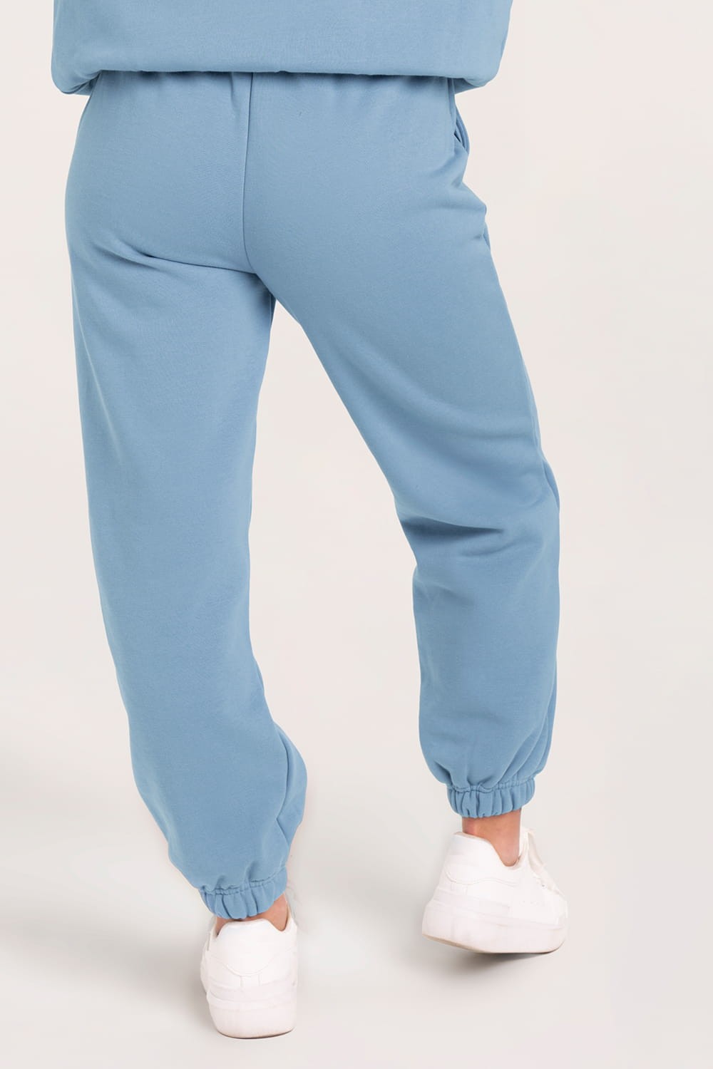 Spodnie dresowe sky blue