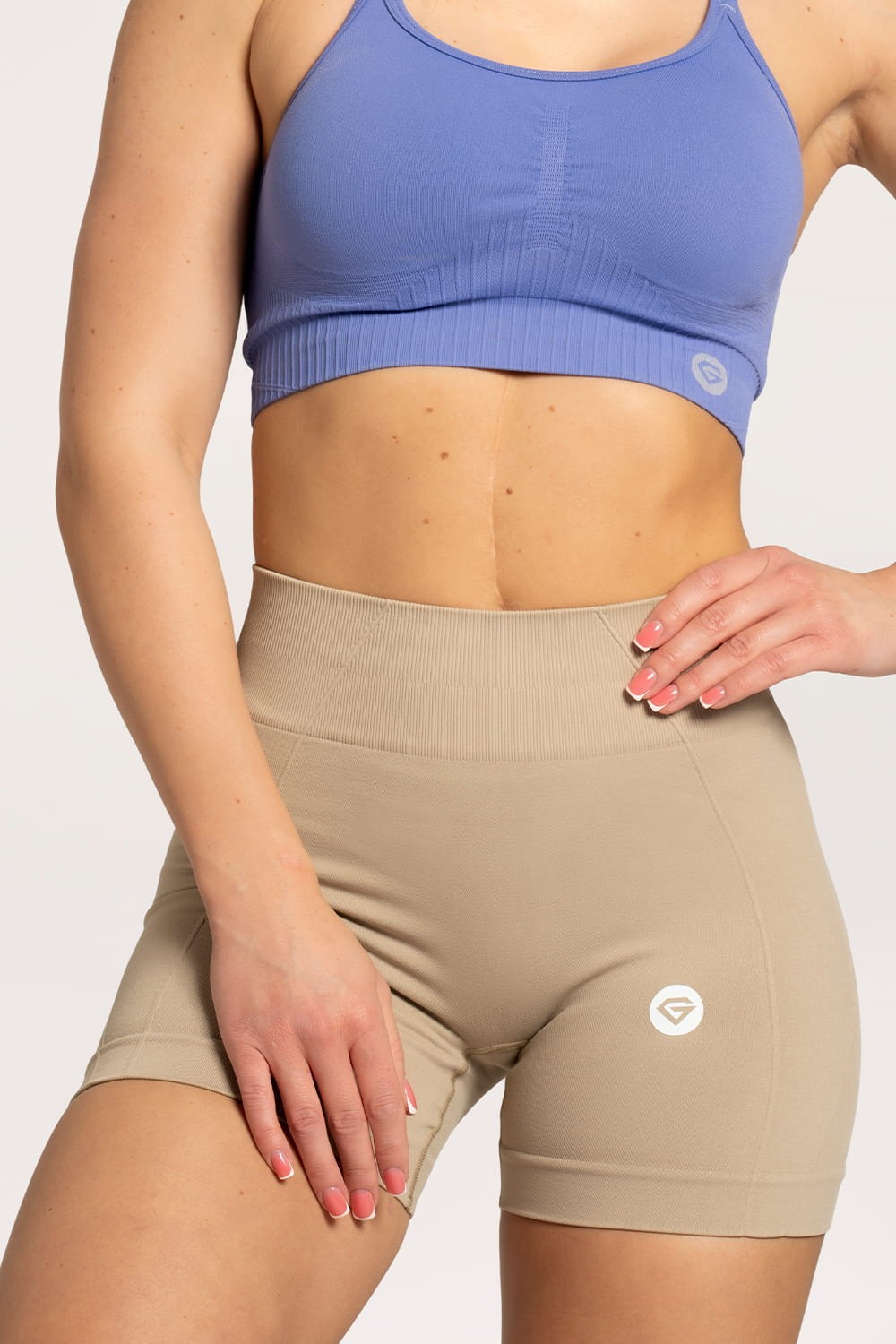 Spodenki basic beige
