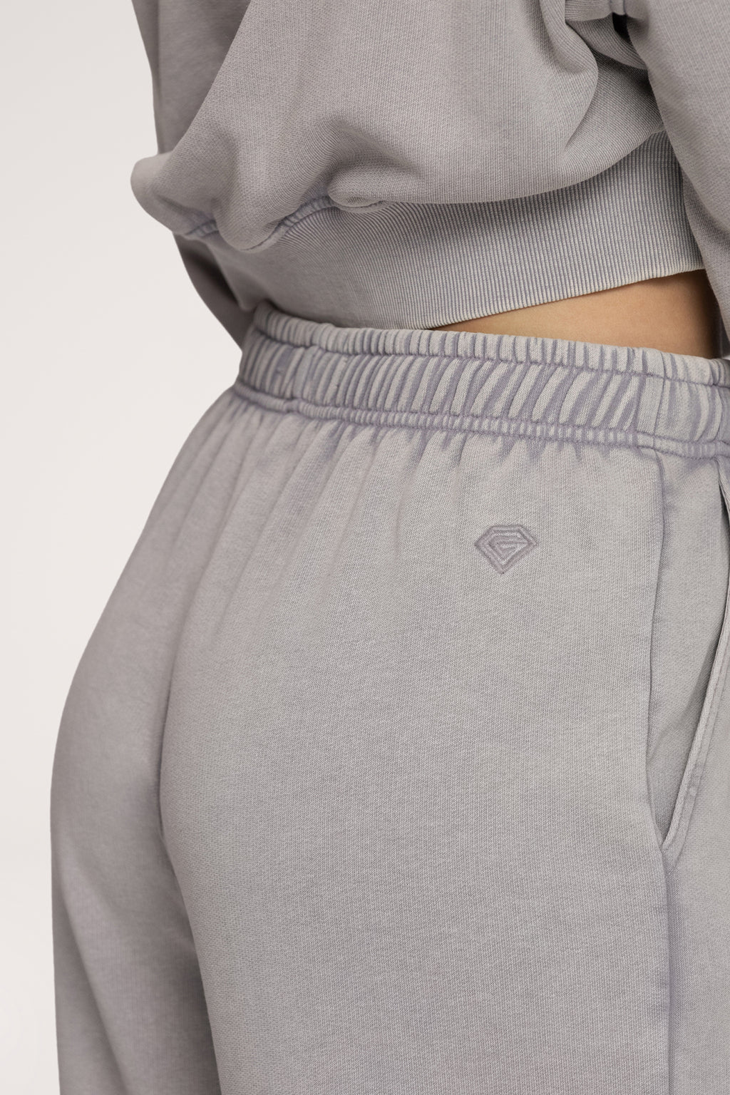 Easy Cuffed Sweatpants light grey