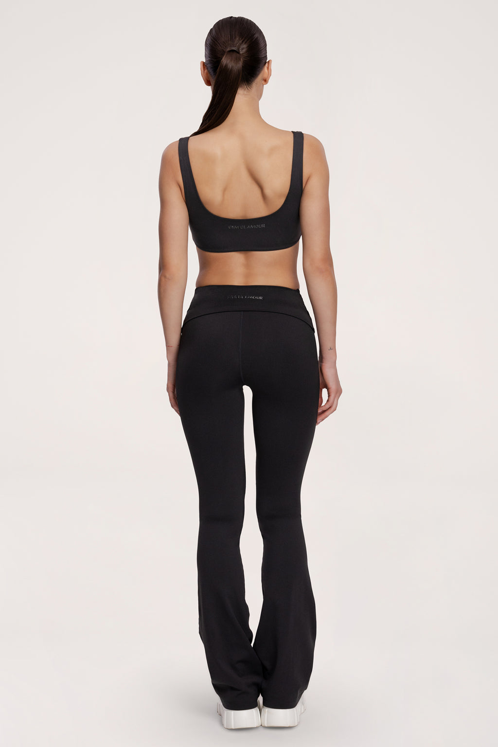 Flared pilates era black