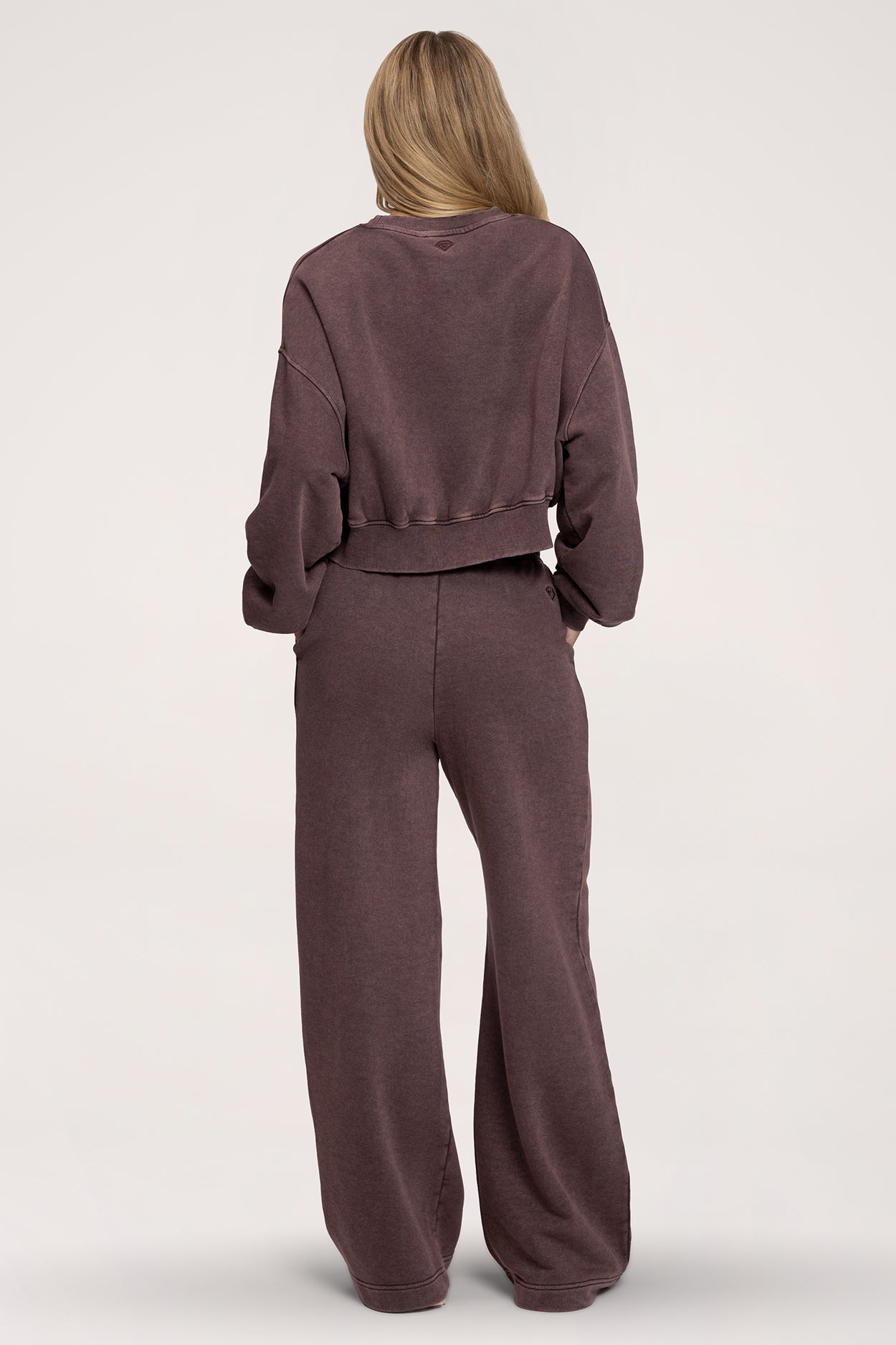 Easy Straight-Leg Sweatpants chocolate