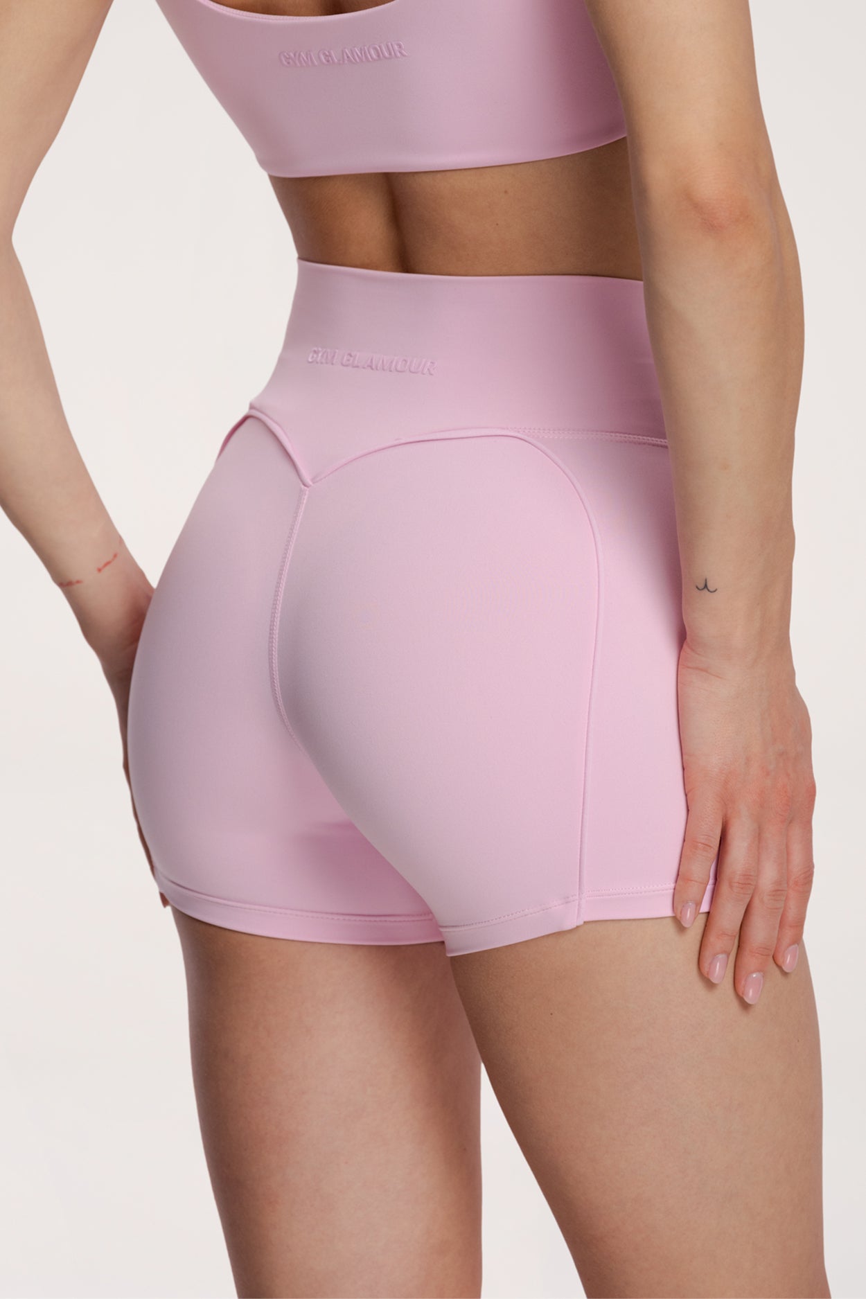 Shorts pilates era pink