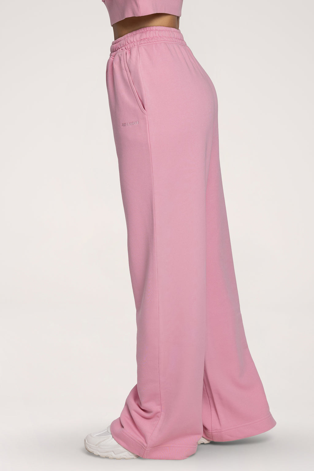 Easy Straight-Leg Sweatpants light pink