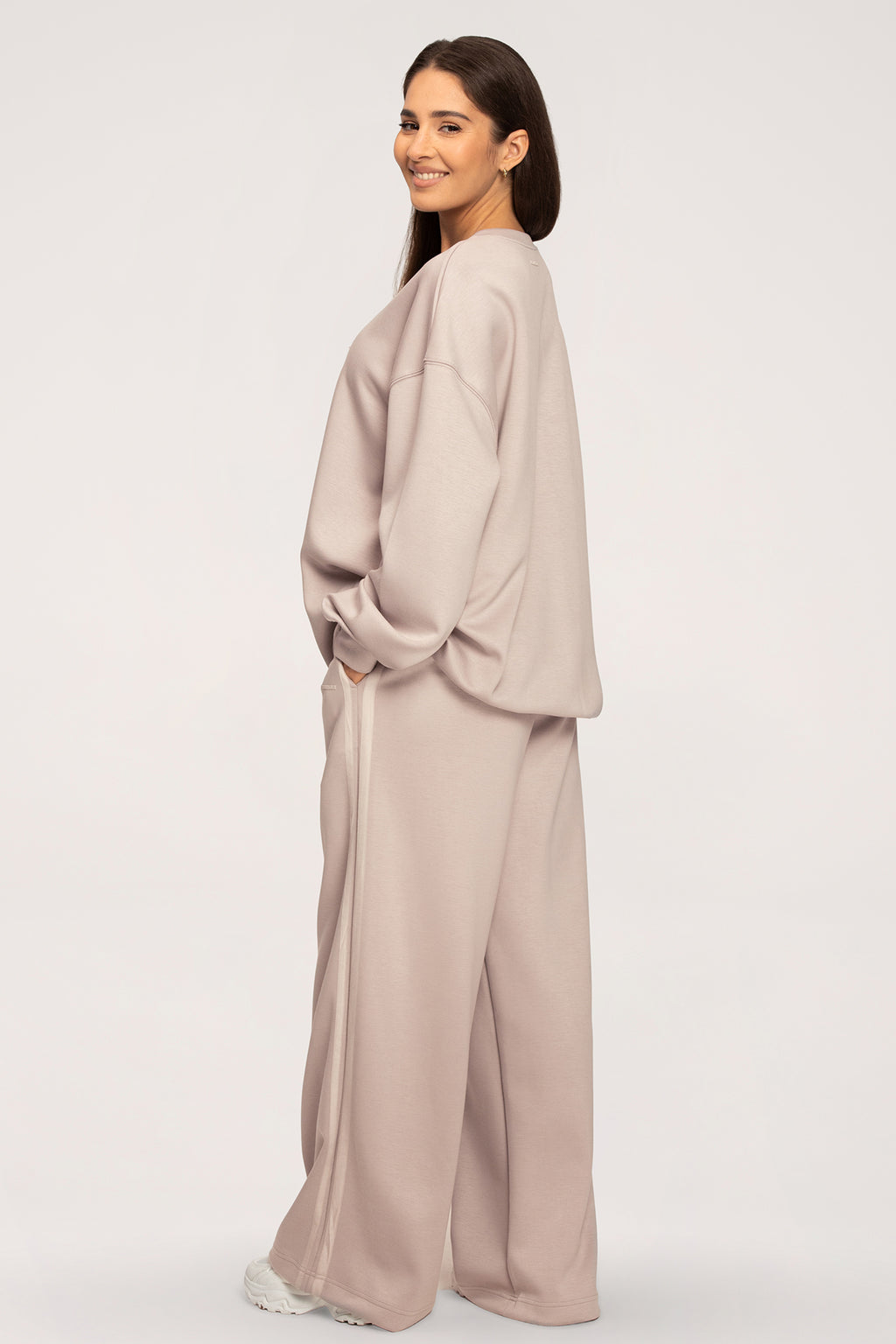 UN1FORM Oversize Sweatshirt beige