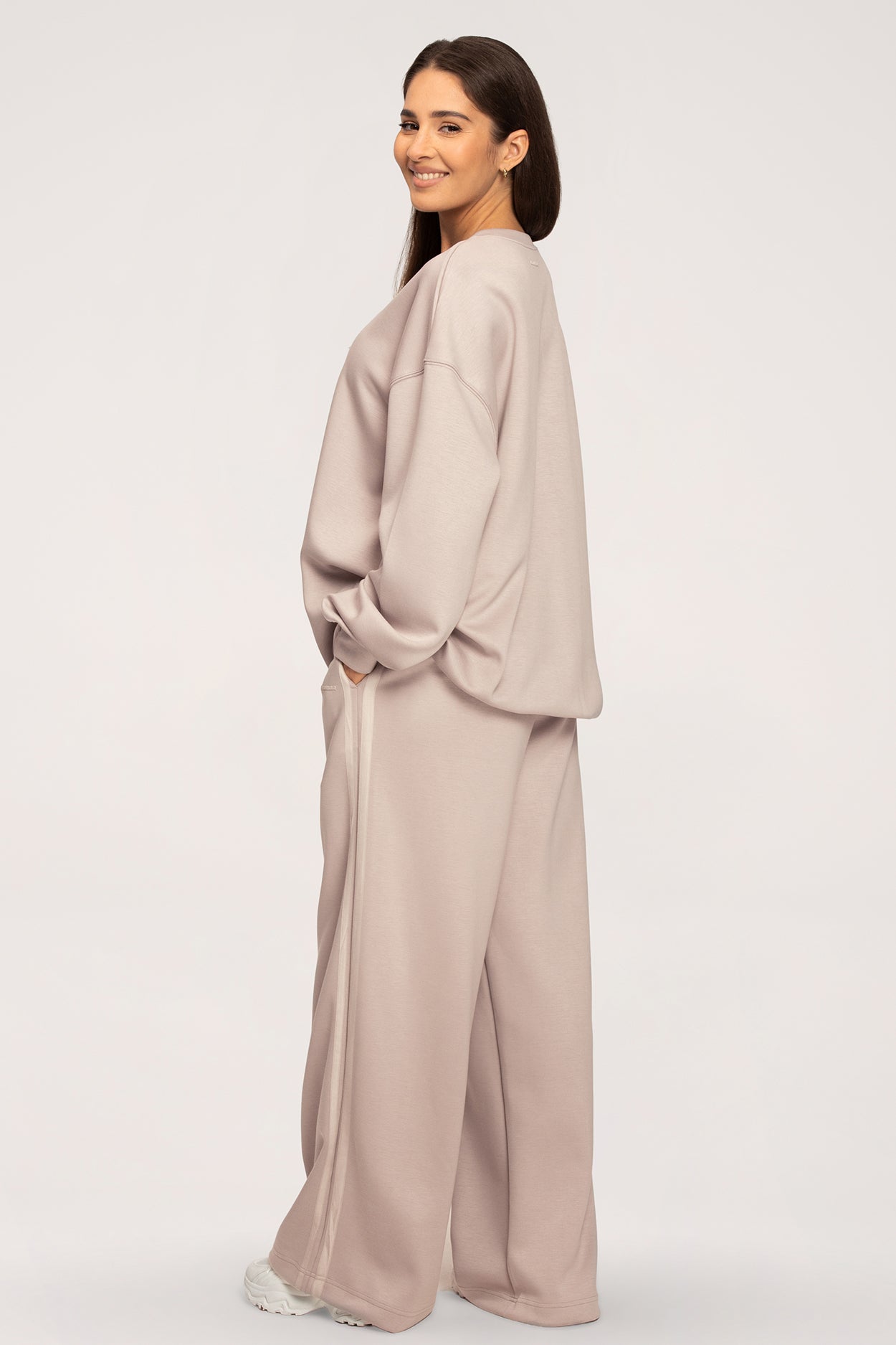 UN1FORM Oversize Sweatshirt beige