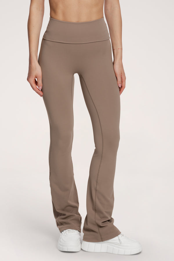 Flared pilates era warm beige