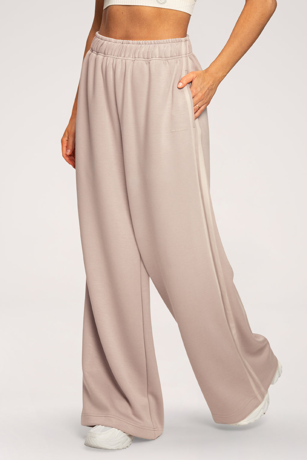UN1FORM Oversize Sweatpants beige