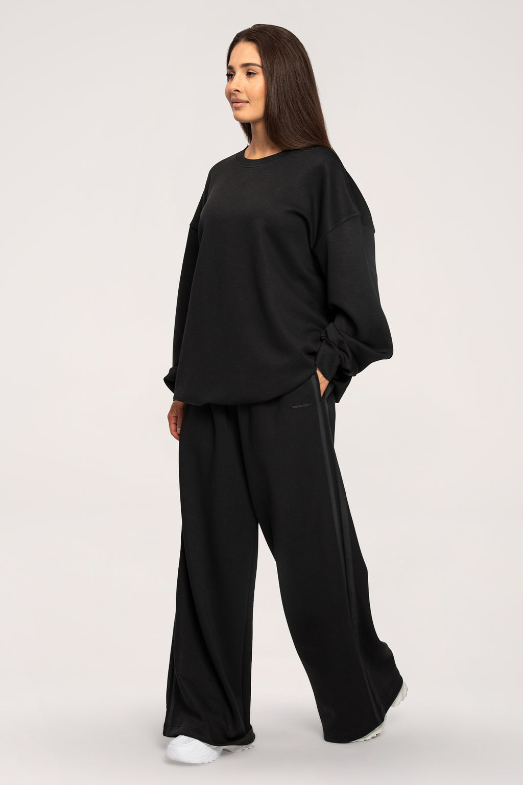 UN1FORM Oversize Sweatpants black
