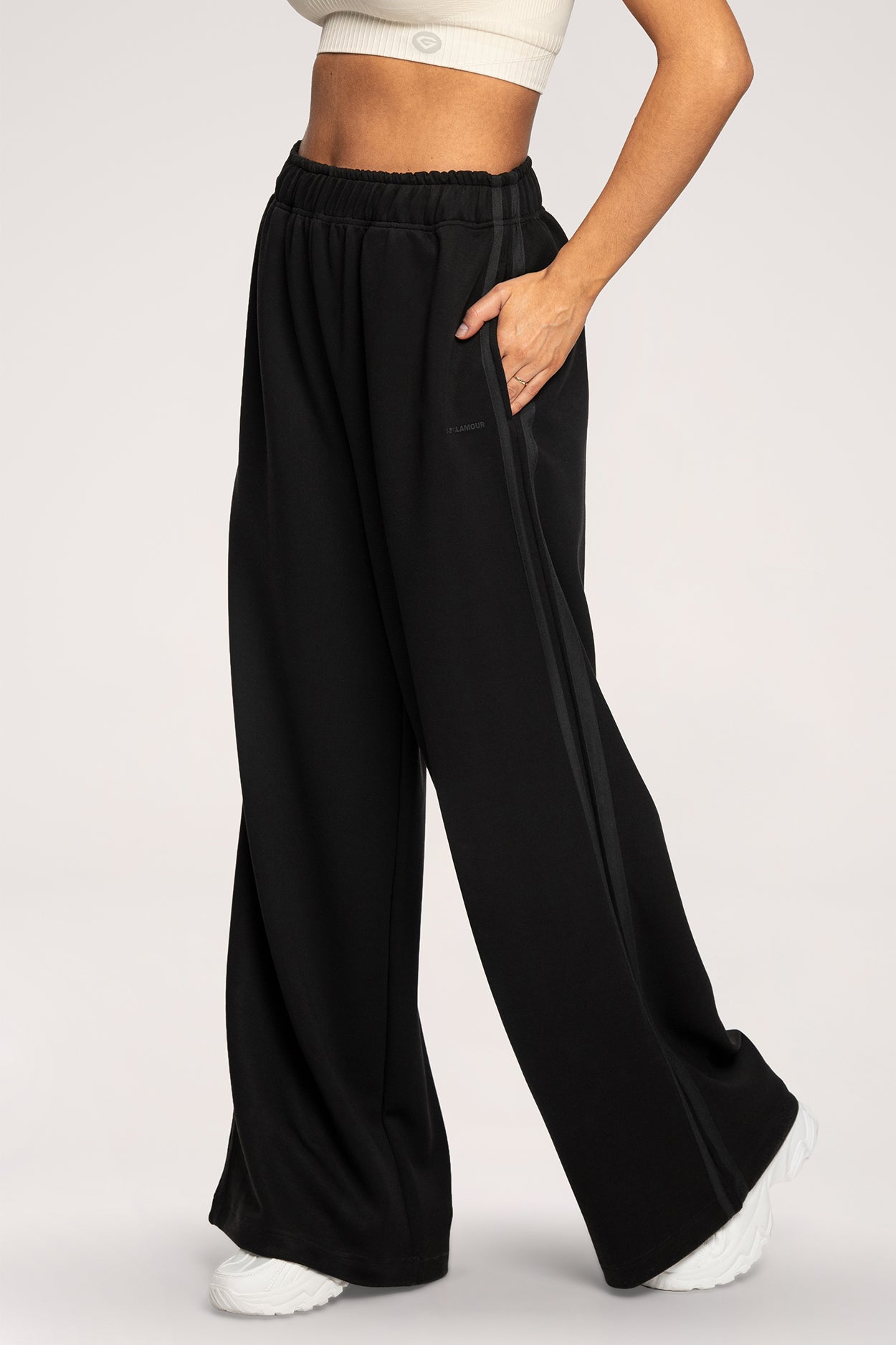UN1FORM Oversize Sweatpants black