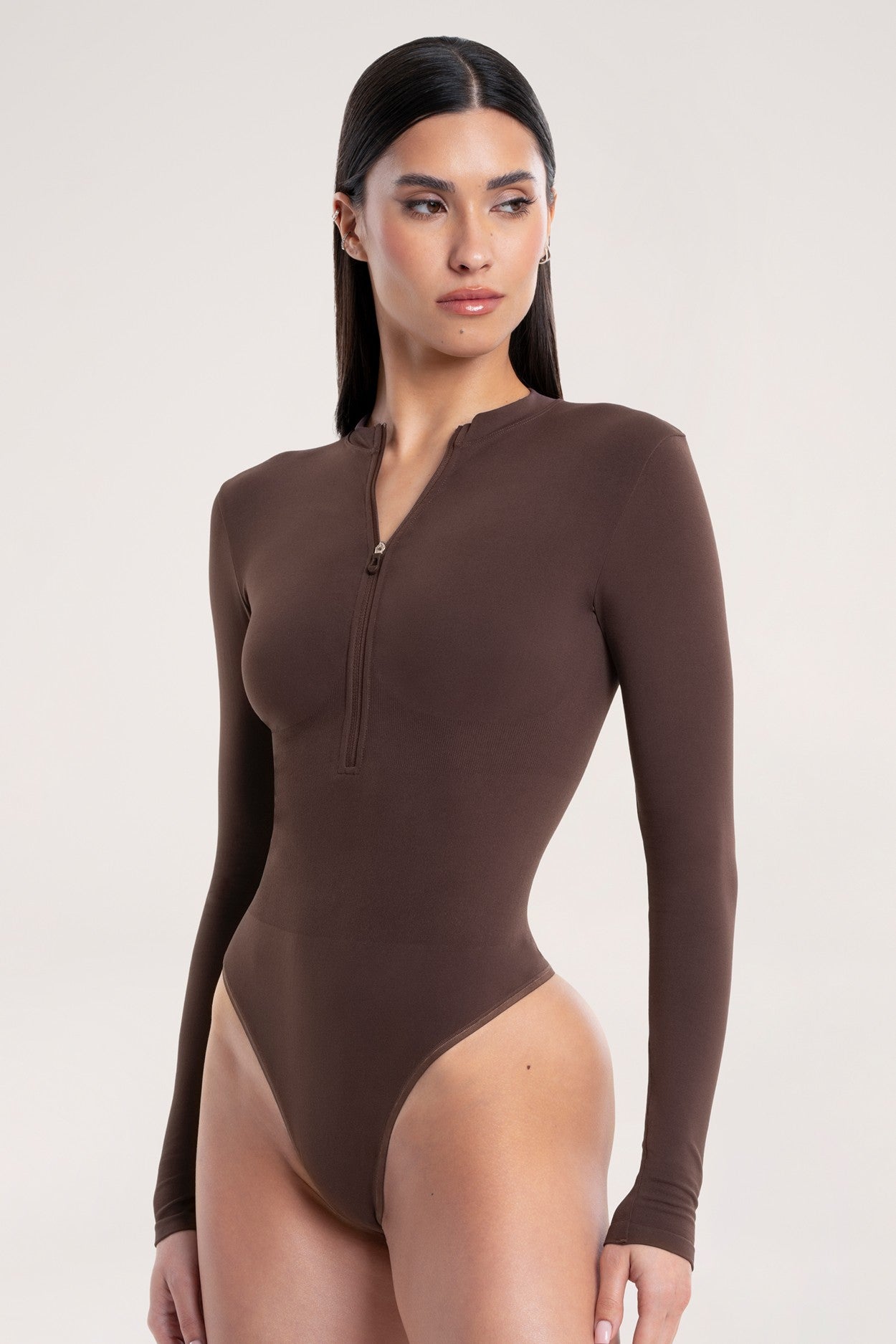 Body z długim rękawem touch chocolate