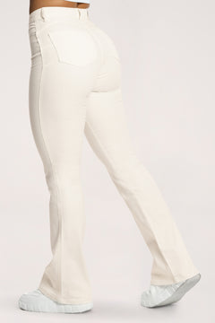 Perfect slim flare jeans off white