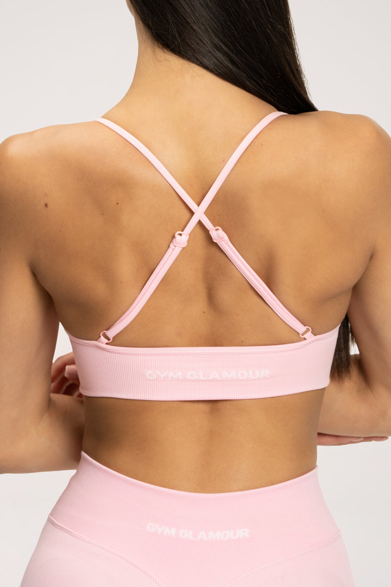 Bra with deep neckline popstar