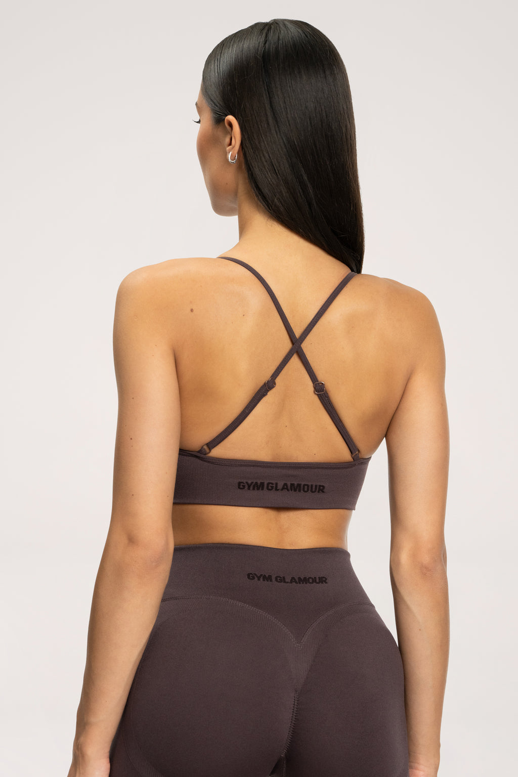 Bra with deep neckline cacao