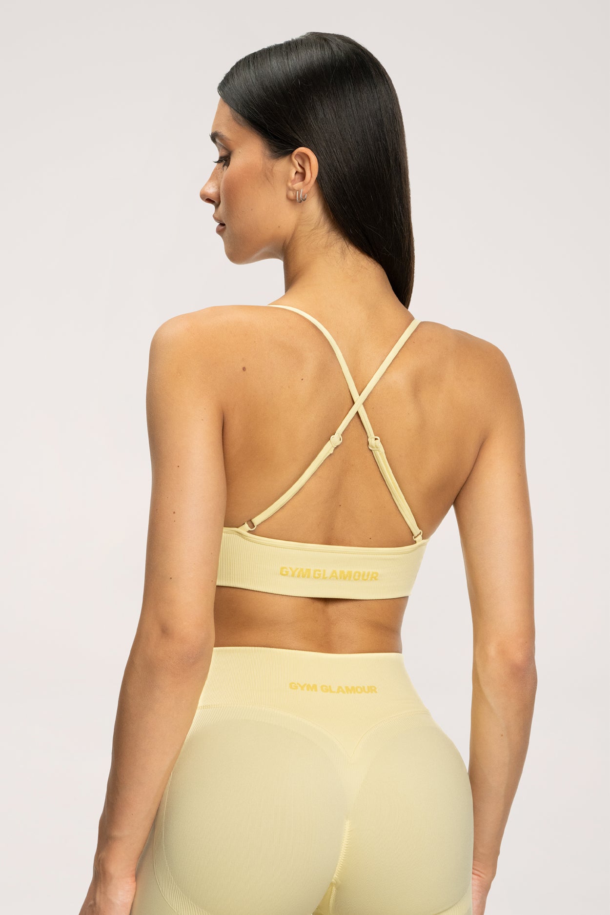 Bra with deep neckline butter yellow
