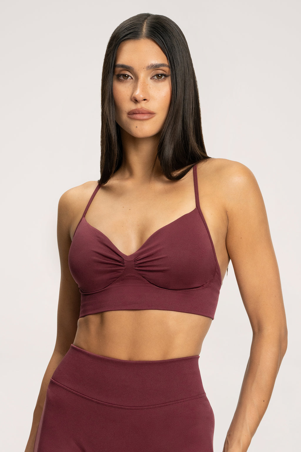 Bra with deep neckline gossip red