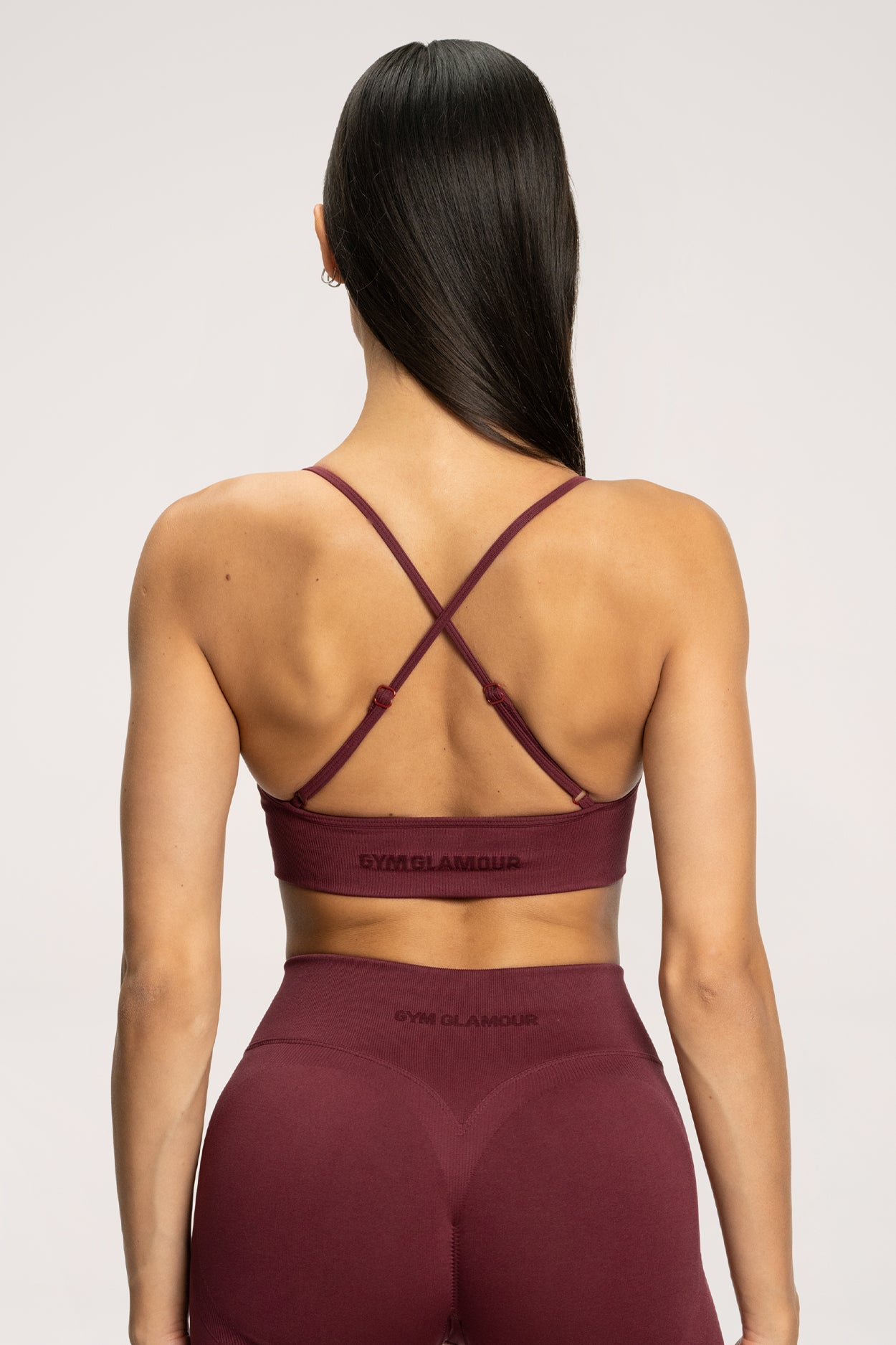 Bra with deep neckline gossip red