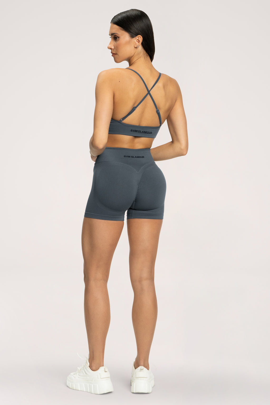 Shorts lift moonlight