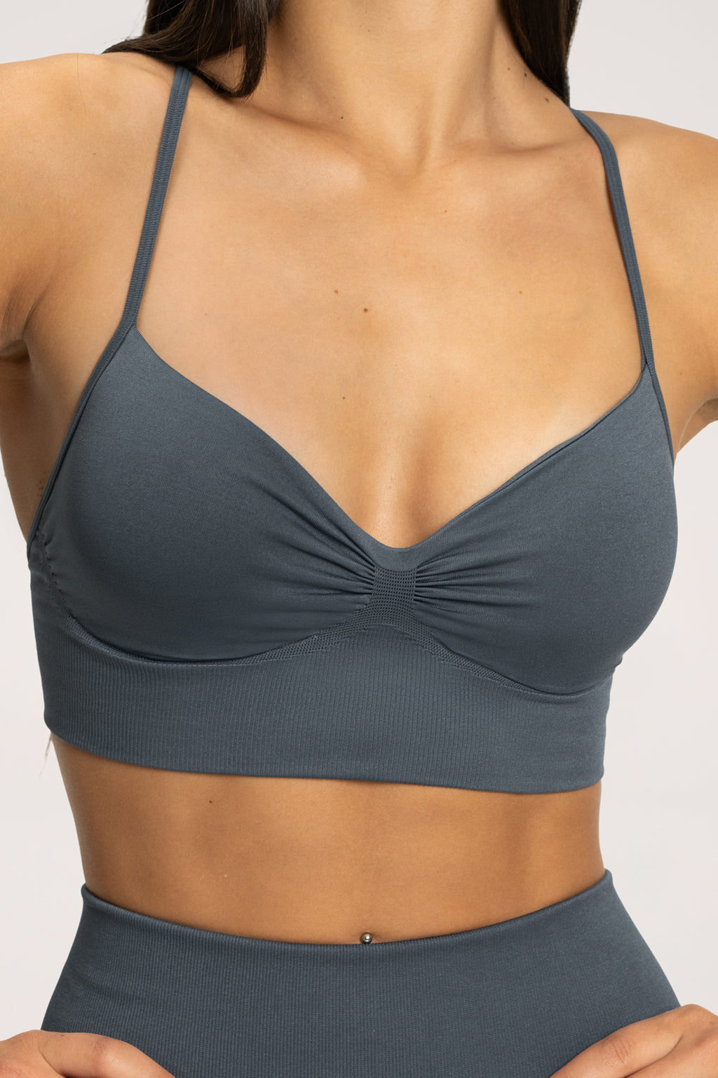 Bra with deep neckline moonlight