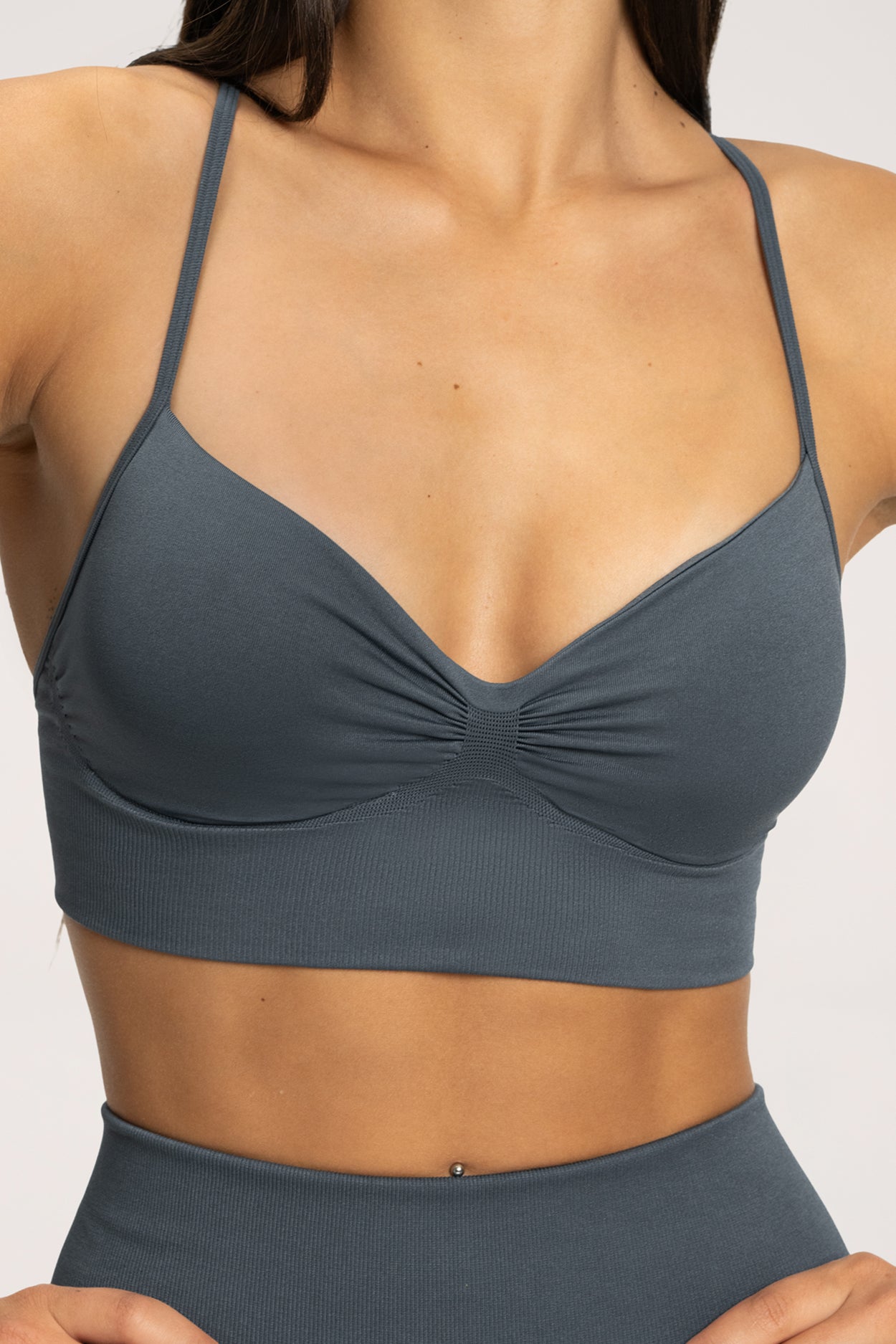 Bra with deep neckline moonlight