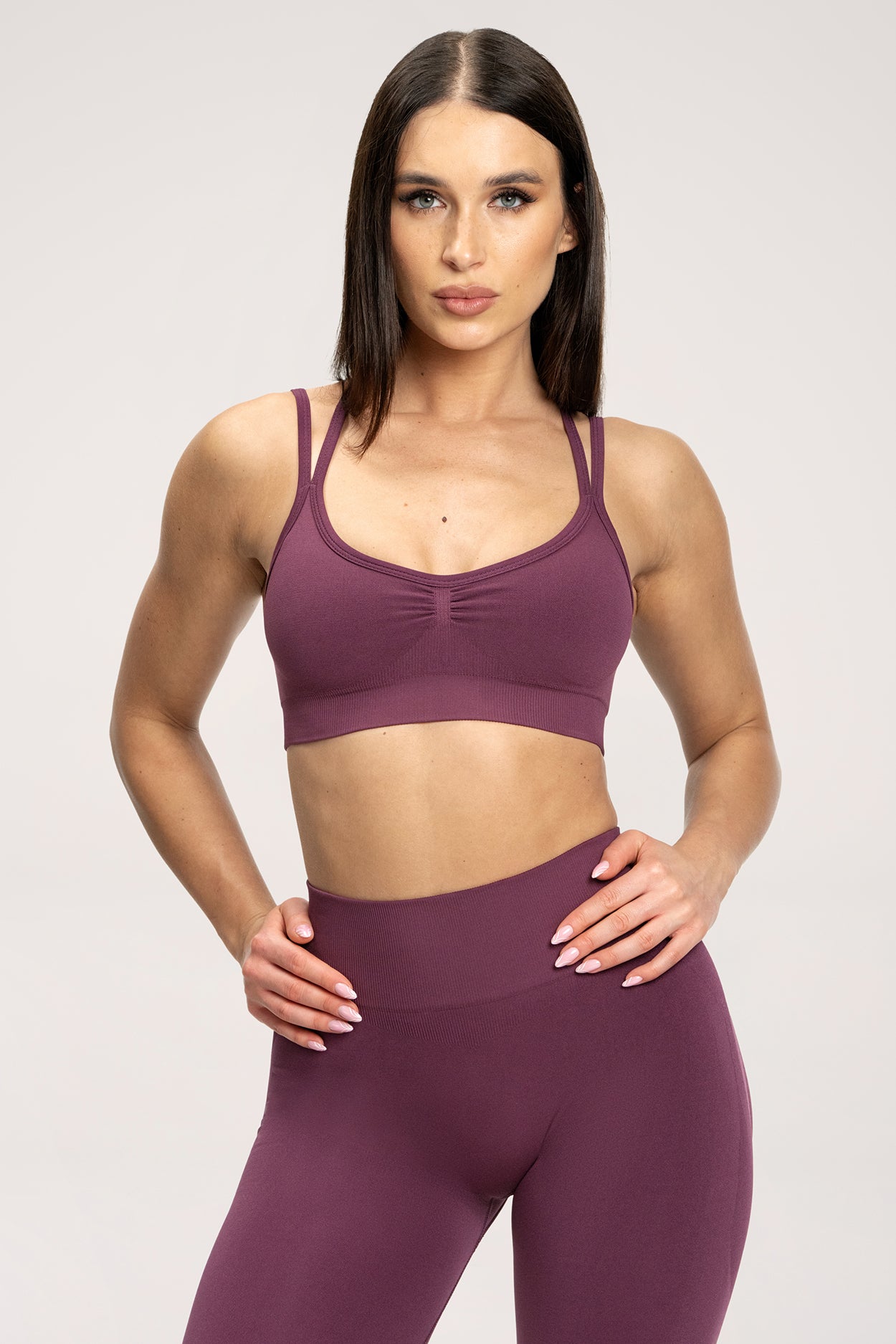 Fake BBL sports bra maroon