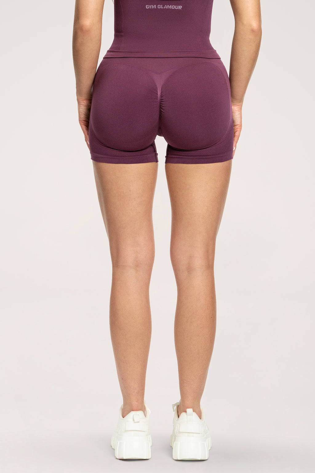 Fake BBL shorts maroon