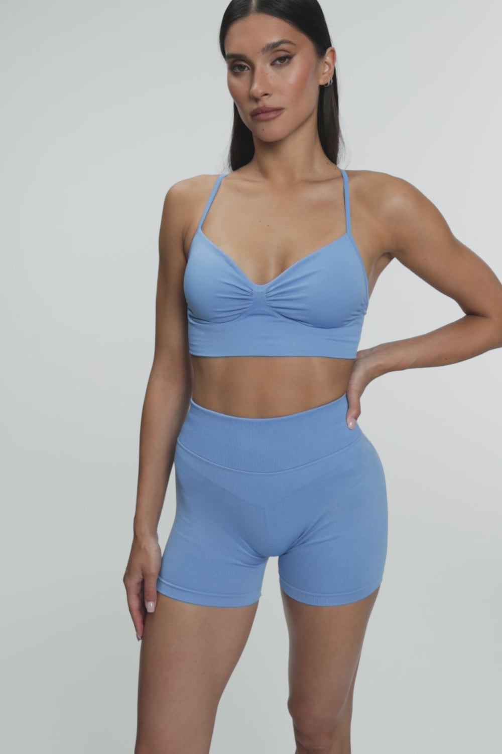 Bra with deep neckline ice blue