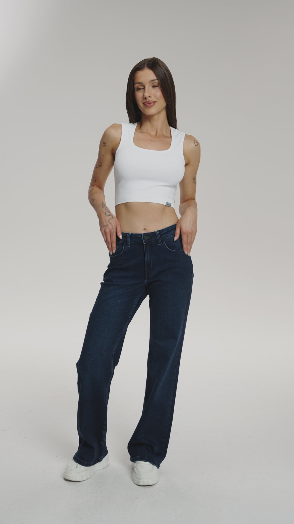 Wide low-waist jeans navy blue